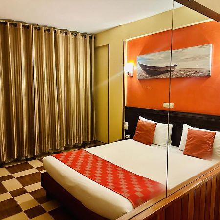 Yaahot Hotel Yaoundé Eksteriør billede