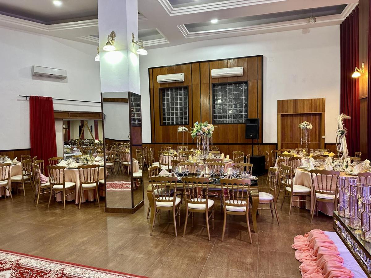 Yaahot Hotel Yaoundé Eksteriør billede