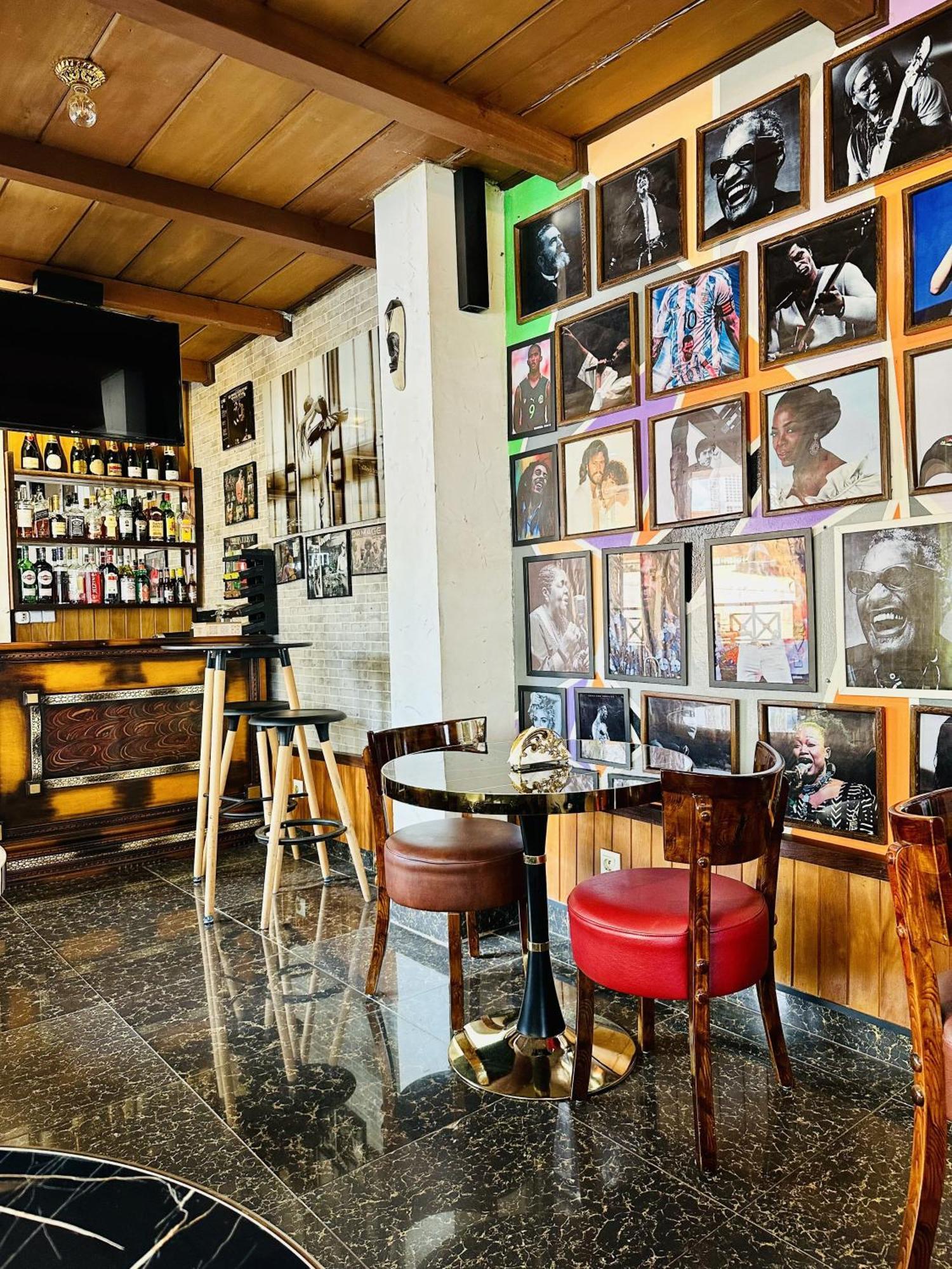 Yaahot Hotel Yaoundé Eksteriør billede