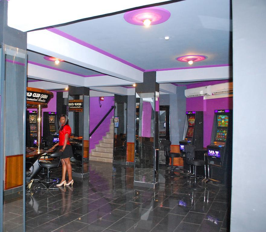 Yaahot Hotel Yaoundé Eksteriør billede