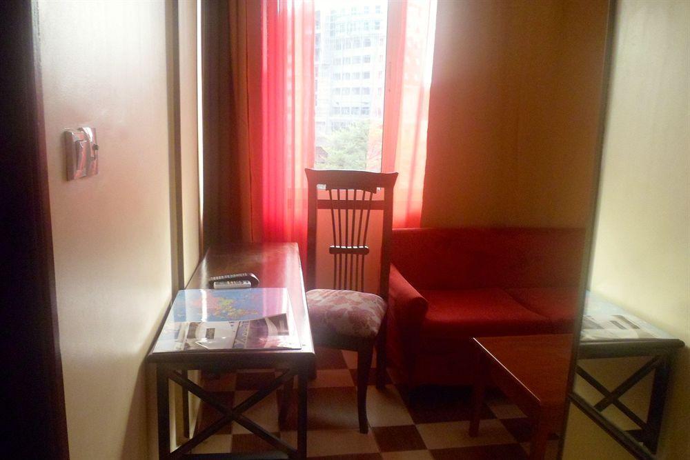 Yaahot Hotel Yaoundé Eksteriør billede