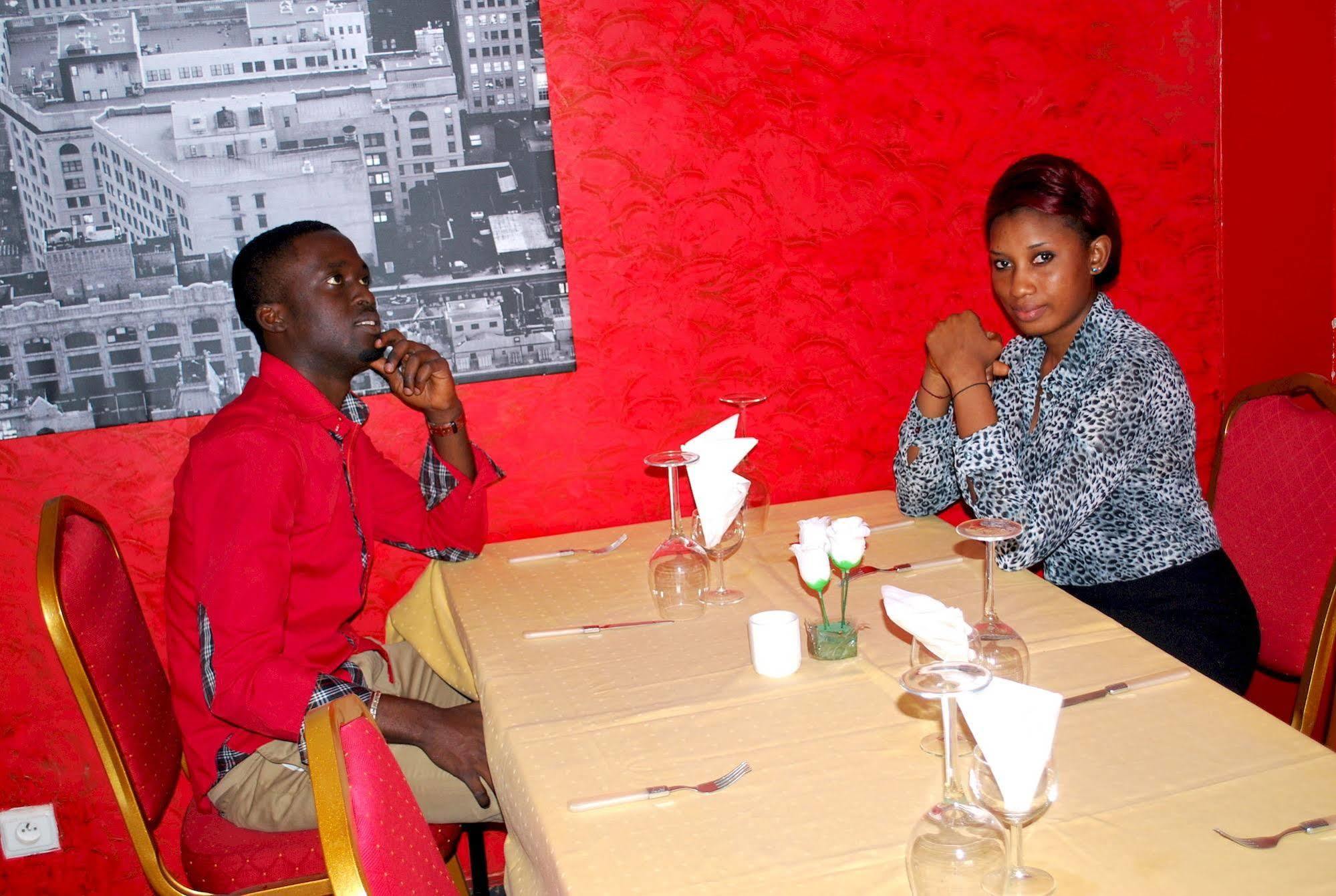 Yaahot Hotel Yaoundé Eksteriør billede